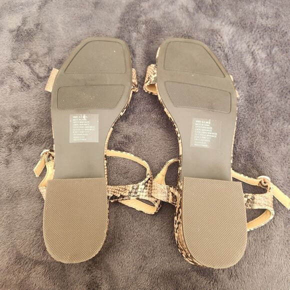 LC Lauren Conrad Women's Obsidian Block Heel Comfort Sandals Snake Print 9.5M - Picture 3 of 6